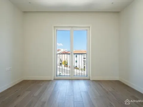 Sale, two bedroom apartment, 93m², Radovići, Tivat - image 9