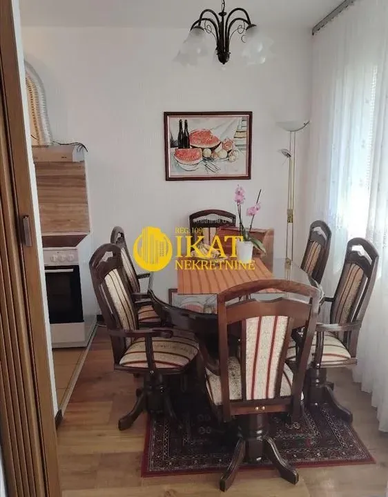 Prodaja, trosoban stan, 73m², Novi Beograd Blok 71, Novi Beograd Sve Podlokacije