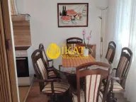 Prodaja, trosoban stan, 73m², Novi Beograd Blok 71, Novi Beograd Sve Podlokacije - image 1