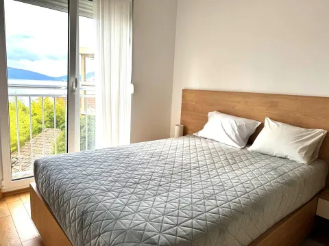 Prodaja, stan, 66m², Tivat, Crna Gora - image 5