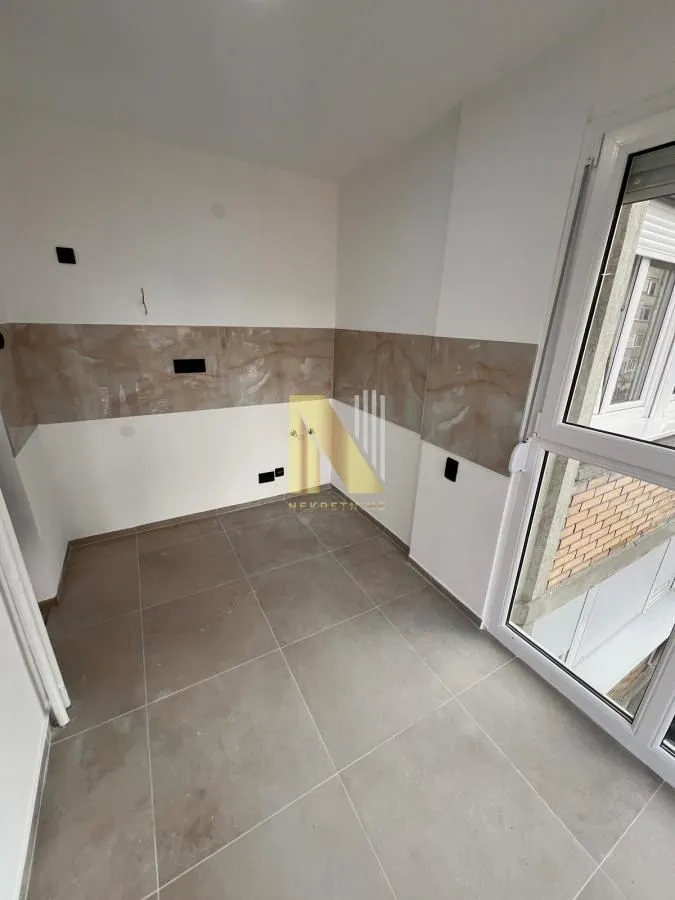 Prodaja, dvosoban stan, 73m², Centar, Novi Sad