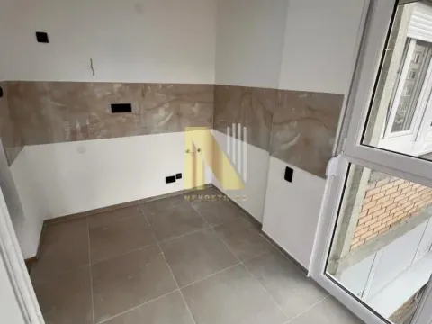 Prodaja, dvosoban stan, 73m², Centar, Novi Sad - image 8