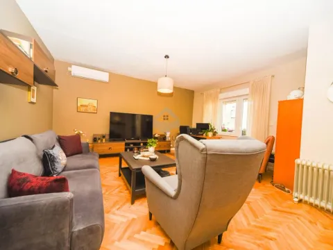 Prodaja, jednosoban stan, 67m², Blok 6, Podgorica - image 3