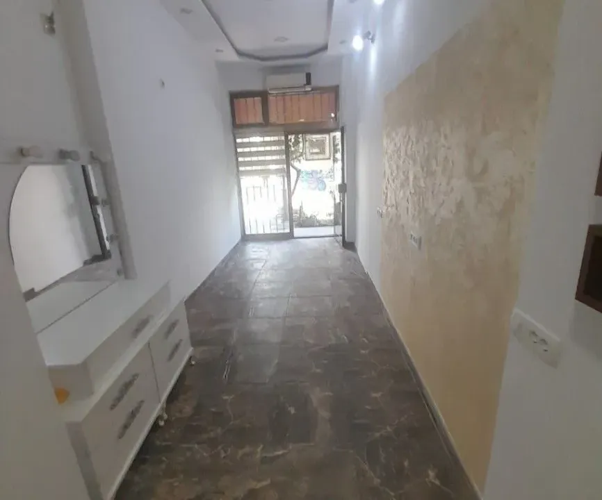 Izdavanje, poslovni prostor, 19m², Pejton, Podgorica