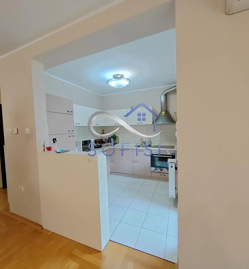 Prodaja, četvorosoban stan, 95m², Grbavica, Novi Sad Sve Podlokacije