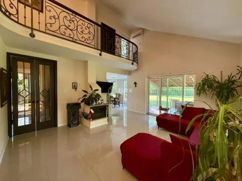 Sale, house, 180m², Donja Vrežina, Niš - image 12