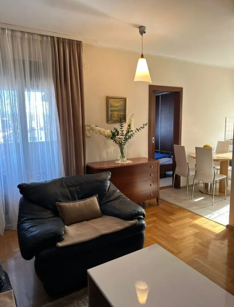 Rent, two bedroom apartment, 60m², Stari Aerodrom, Podgorica
