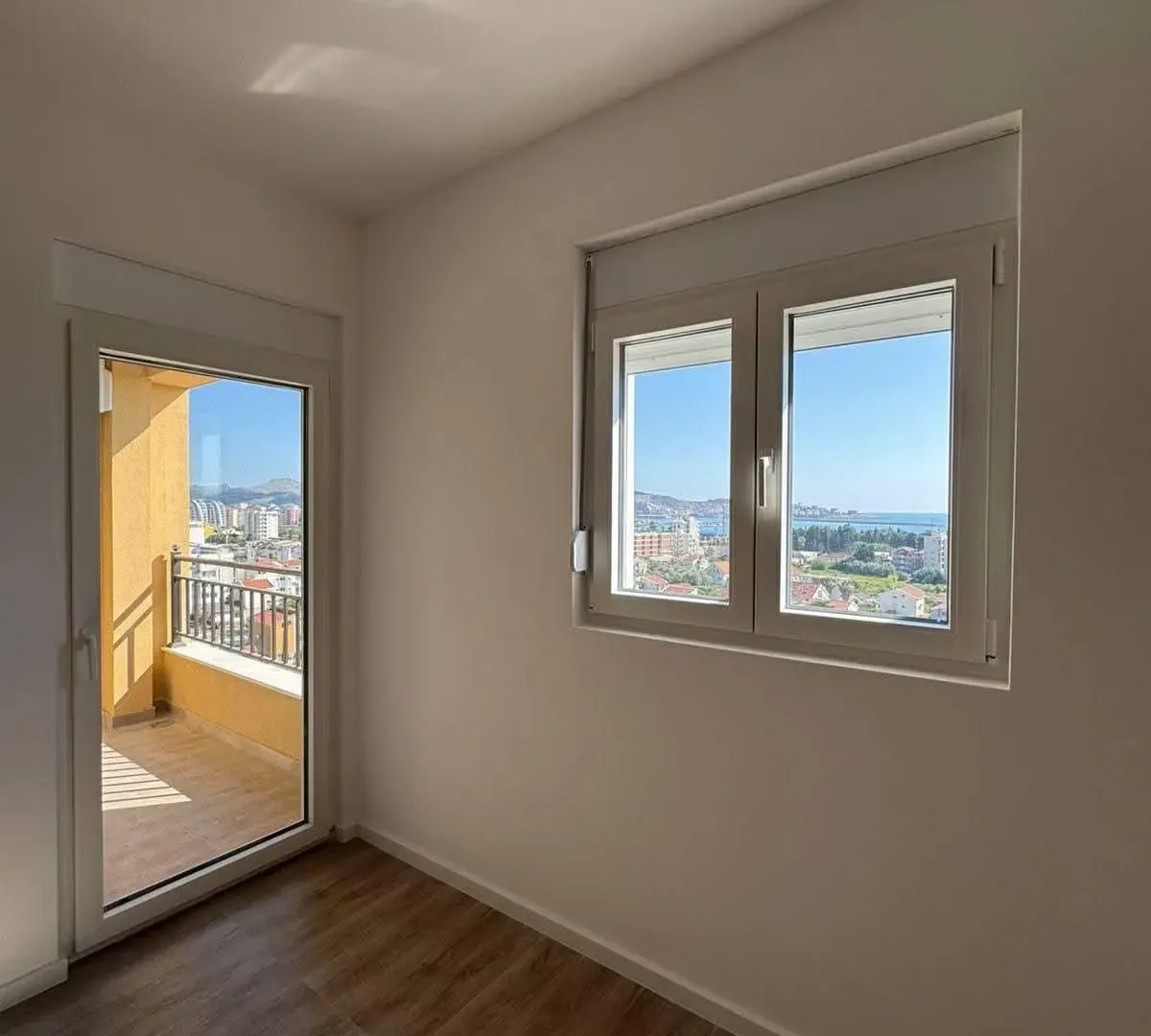 Prodaja, jednosoban stan, 46m², Centar, Bar