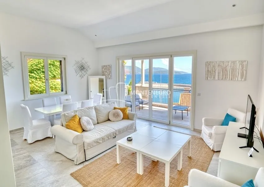 Prodaja, jednosoban stan, 55m², Luštica Bay, Tivat