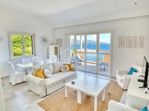 Prodaja, jednosoban stan, 55m², Luštica Bay, Tivat - image 2