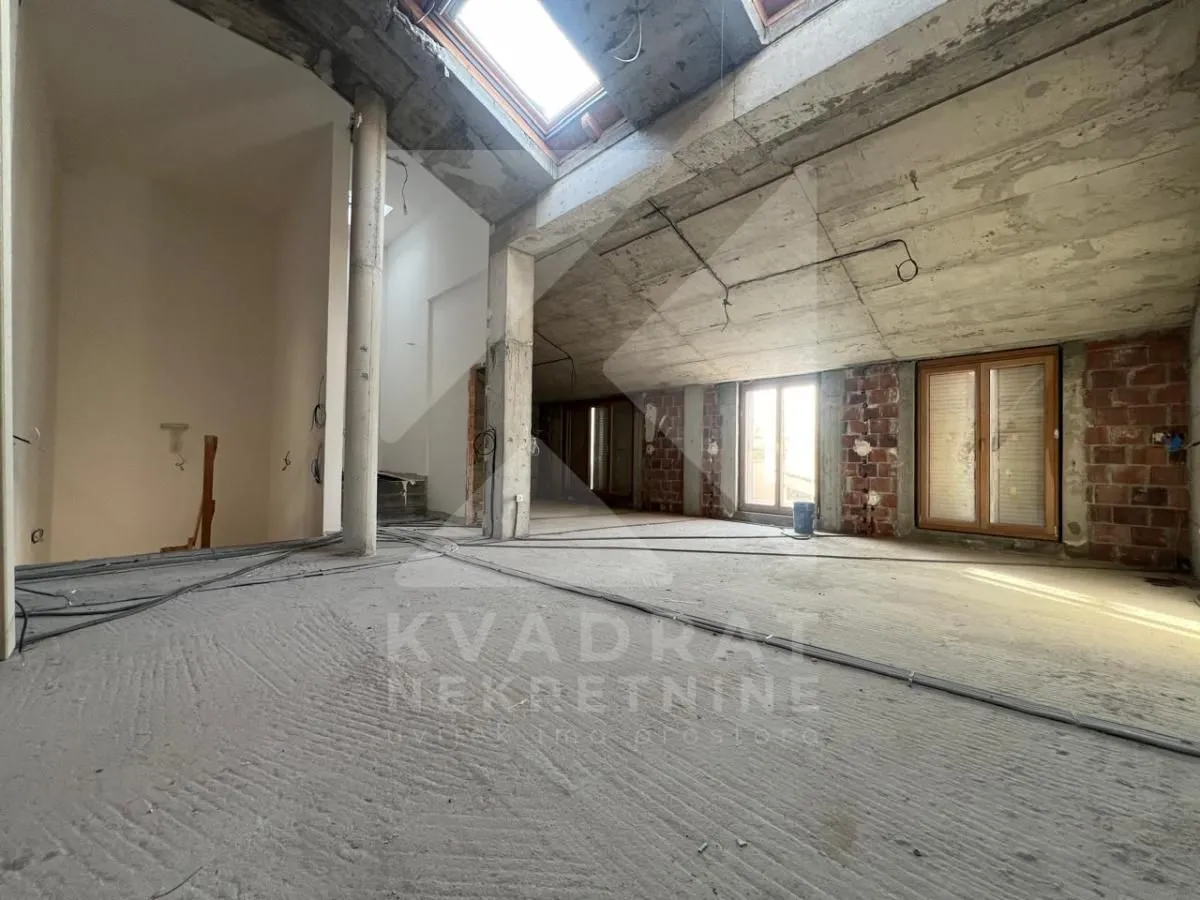 Rent, office space, 864m², Centar, Podgorica