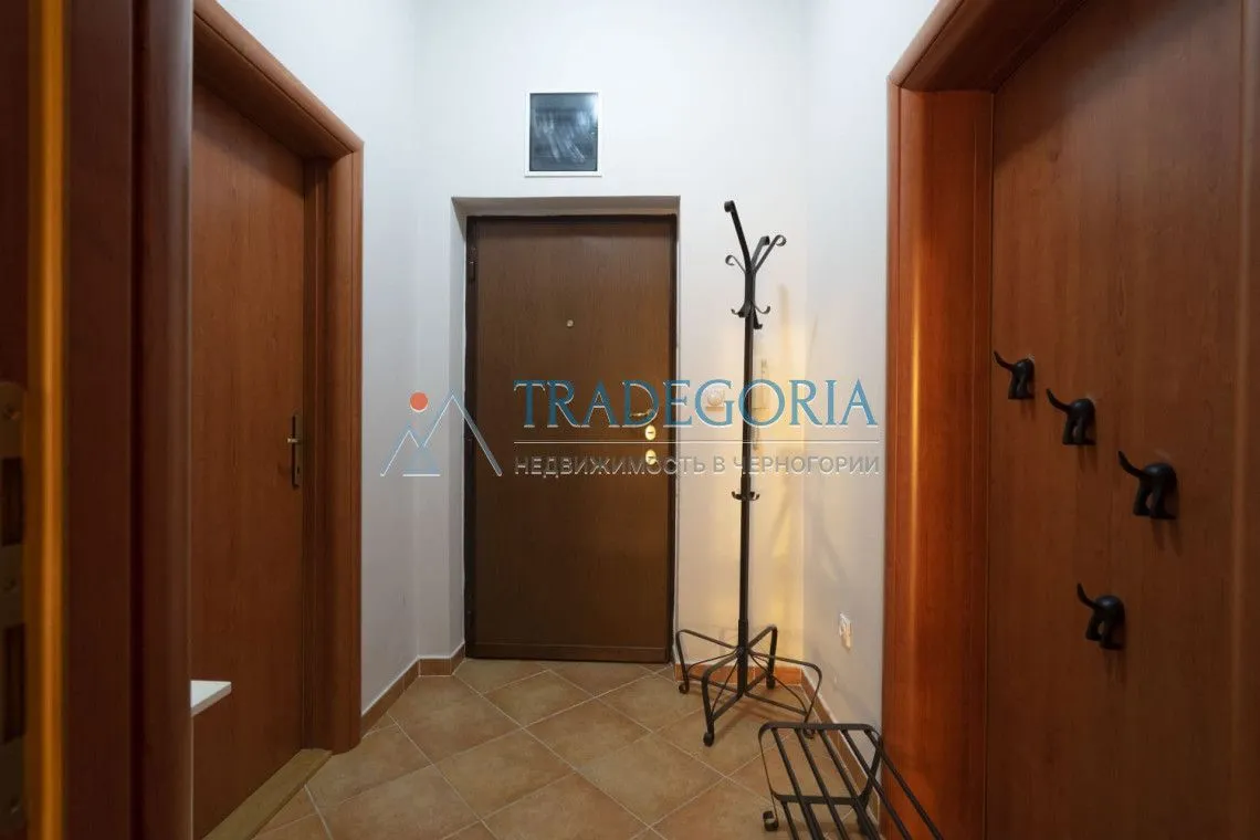 Prodaja, trosoban stan, 103m², Bar, Crna Gora