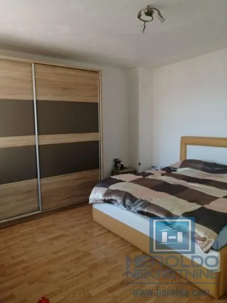 Sale, house, 459m², Batočina, Srbija