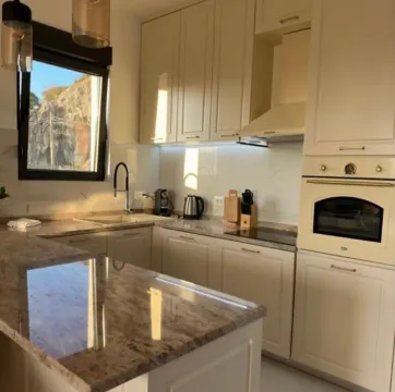 Rent, two bedroom apartment, 71m², Mažina, Tivat - image 4