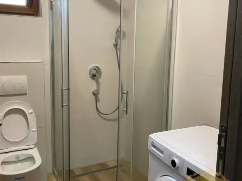 Izdavanje, dvosoban stan, 50m², Lekino Brdo, Voždovac Sve Podlokacije - image 4