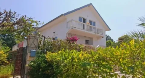 Prodaja, kuća, 176m², Krašići, Tivat - image 4