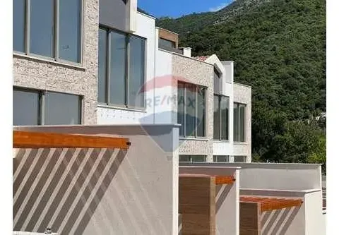 Sale, house, 312m², Gornja Lastva, Tivat - image 18
