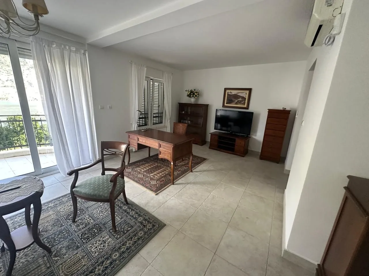 Prodaja, kuća, 330m², Muo, Kotor