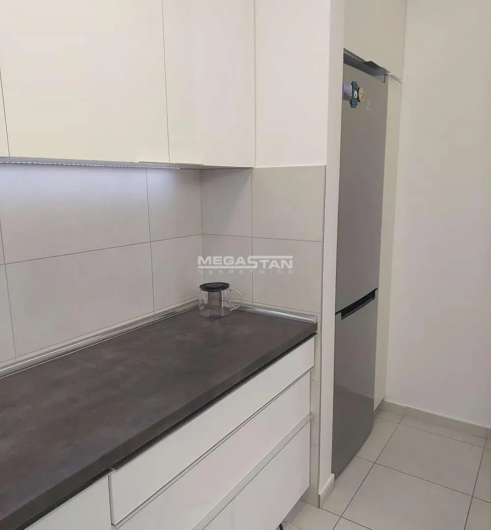 Rent, two bedroom apartment, 60m², Novi Beograd Sve Podlokacije, Beograd