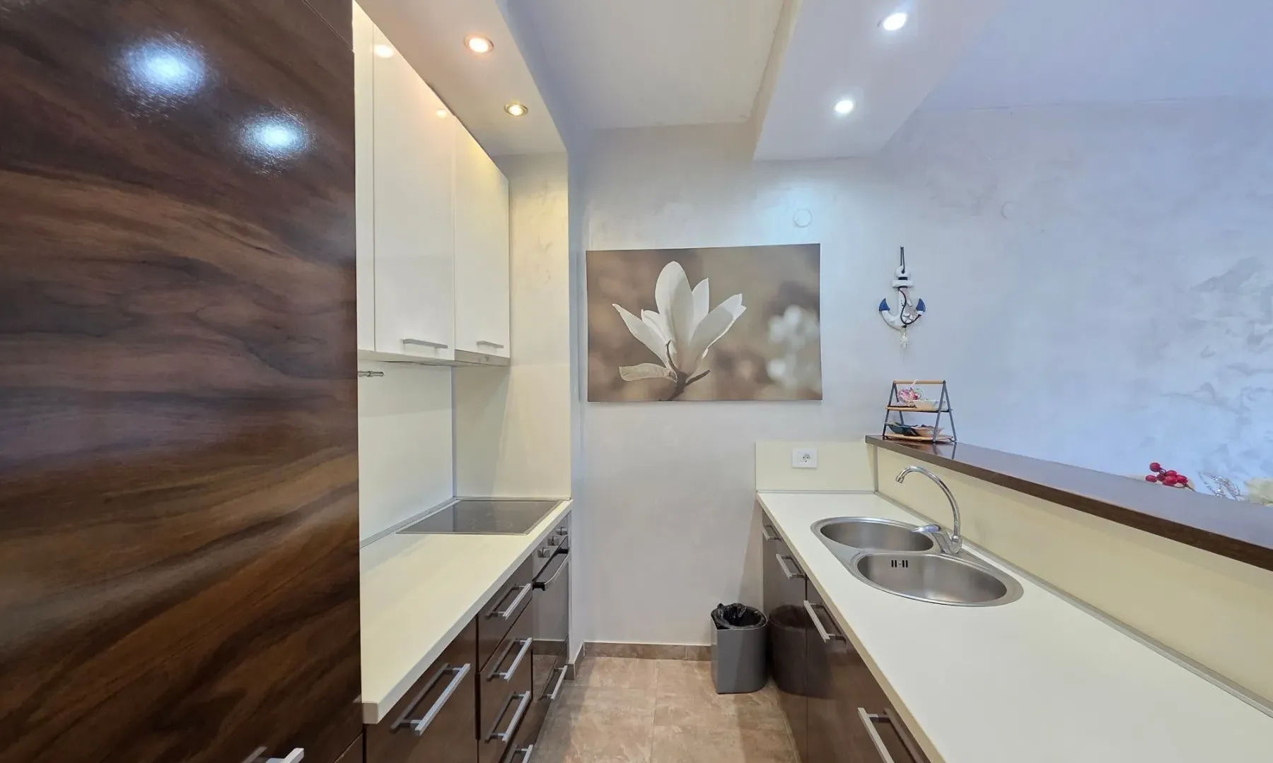 Sale, two bedroom apartment, 68m², Bečići, Budva