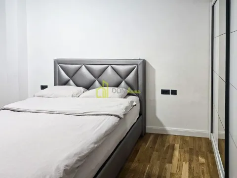 Izdavanje, trosoban stan, 130m², Dalmatinska ulica, Podgorica - image 8