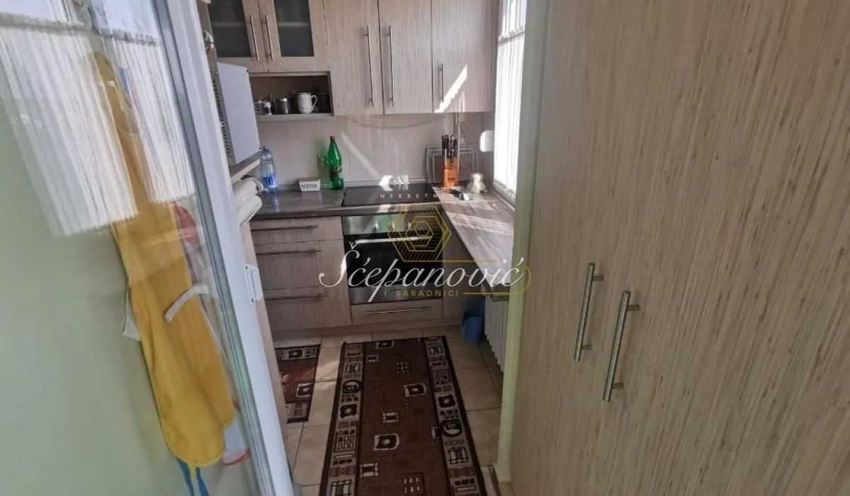 Prodaja, dvosoban stan, 59m², Novo naselje, Novi Sad