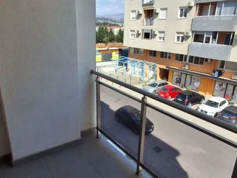 Izdavanje, jednosoban stan, 46m², Ljubović, Podgorica - image 10