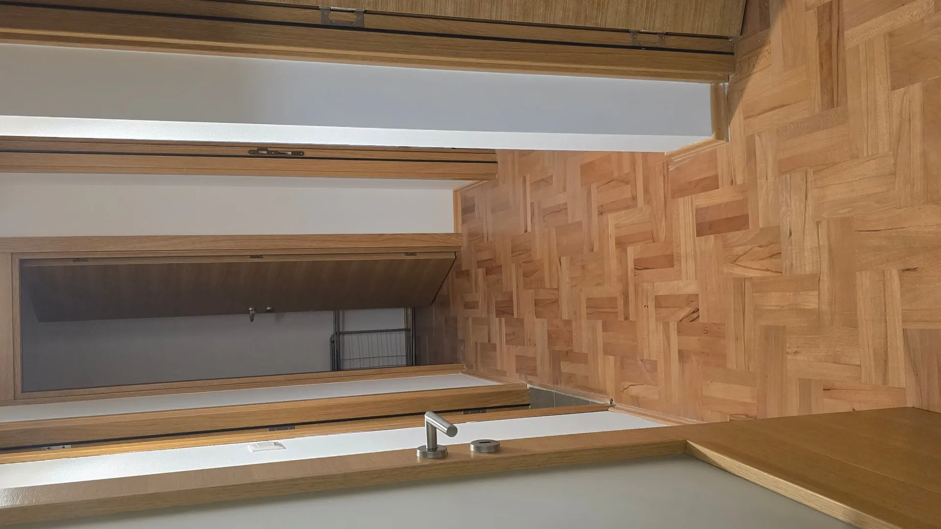 Izdavanje, dvosoban stan, 72m², Dubovica, Budva
