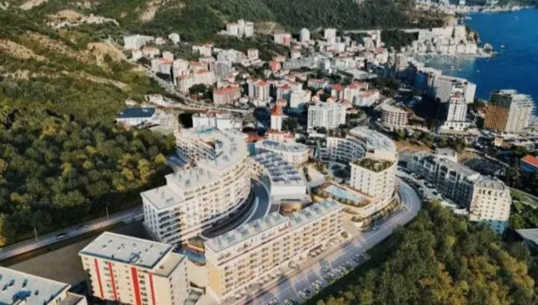 Sale, studio apartment, 41m², Bečići, Budva