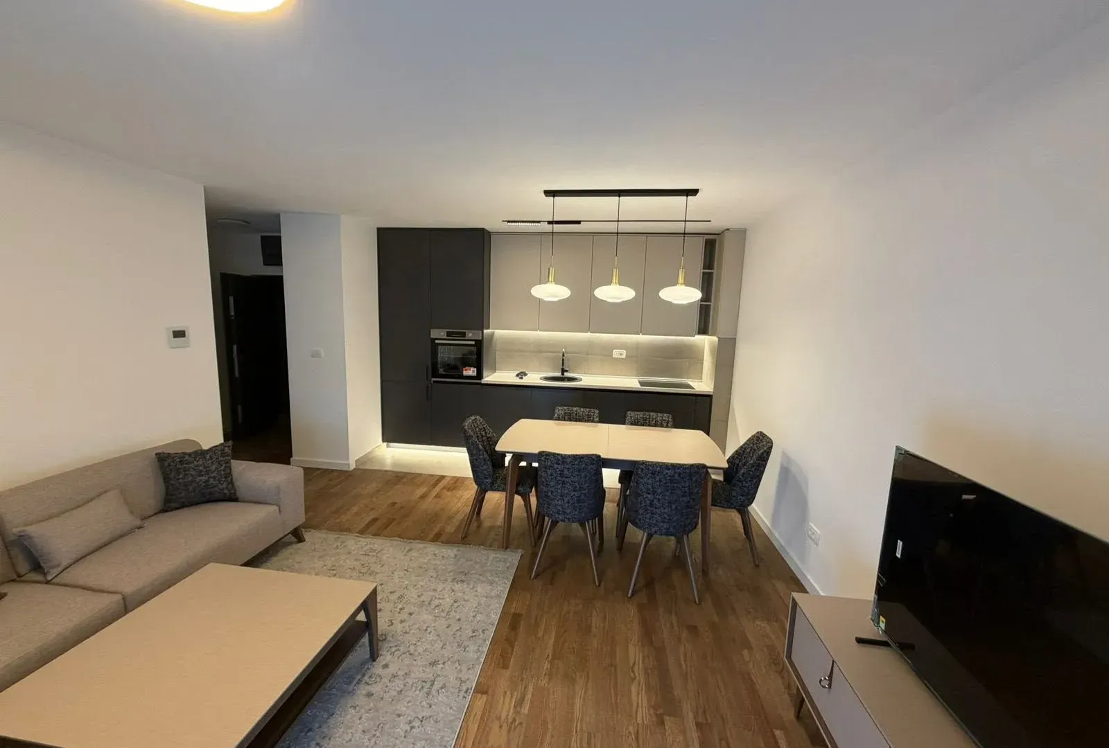 Rent, two bedroom apartment, 68m², Centar, Bar