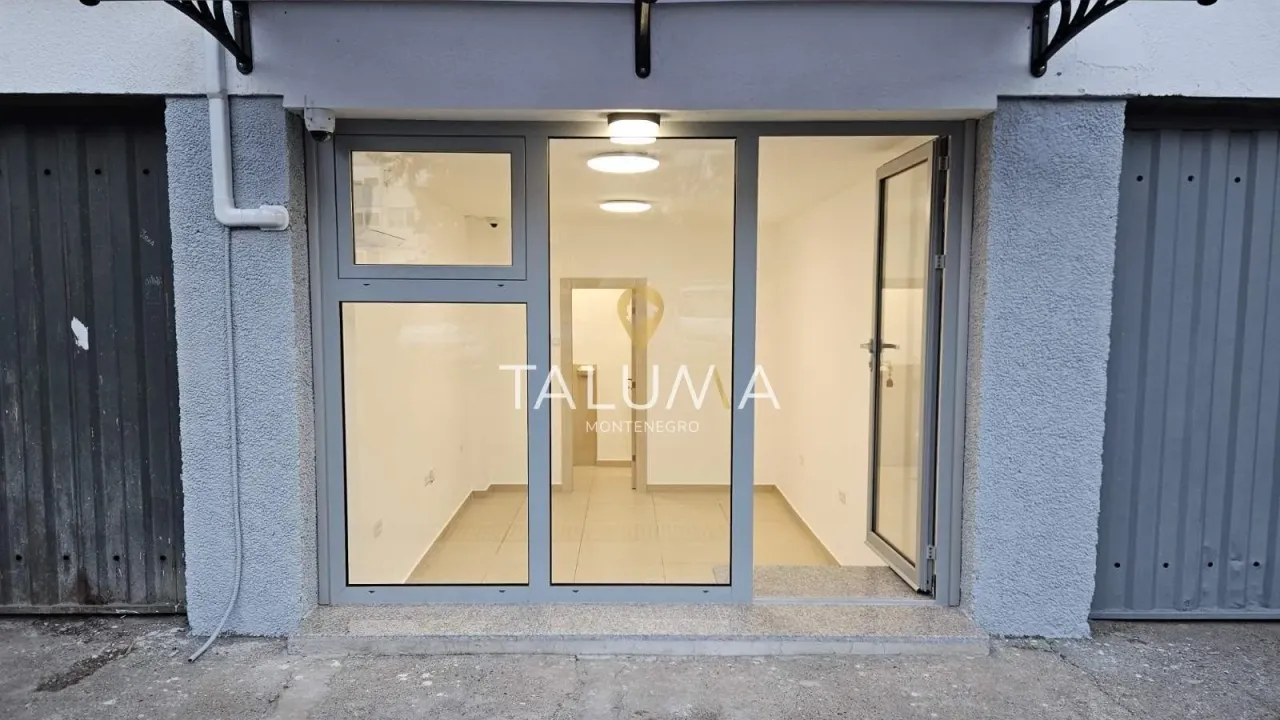 Izdavanje, poslovni prostor, 18m², Preko Morače, Podgorica