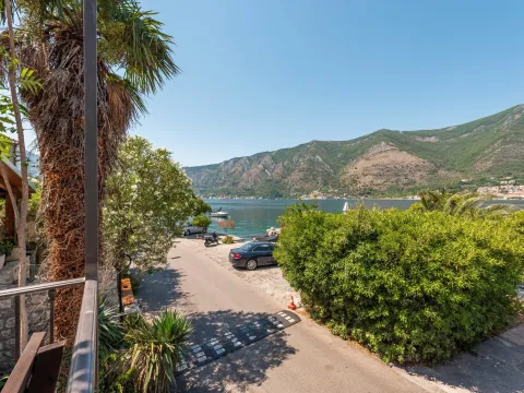 Prodaja, kuća, 400m², Dobrota, Kotor - image 28