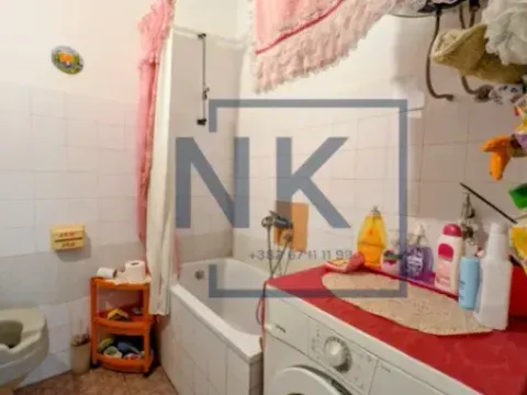 Izdavanje, dvosoban stan, 70m², Konik, Podgorica - image 7