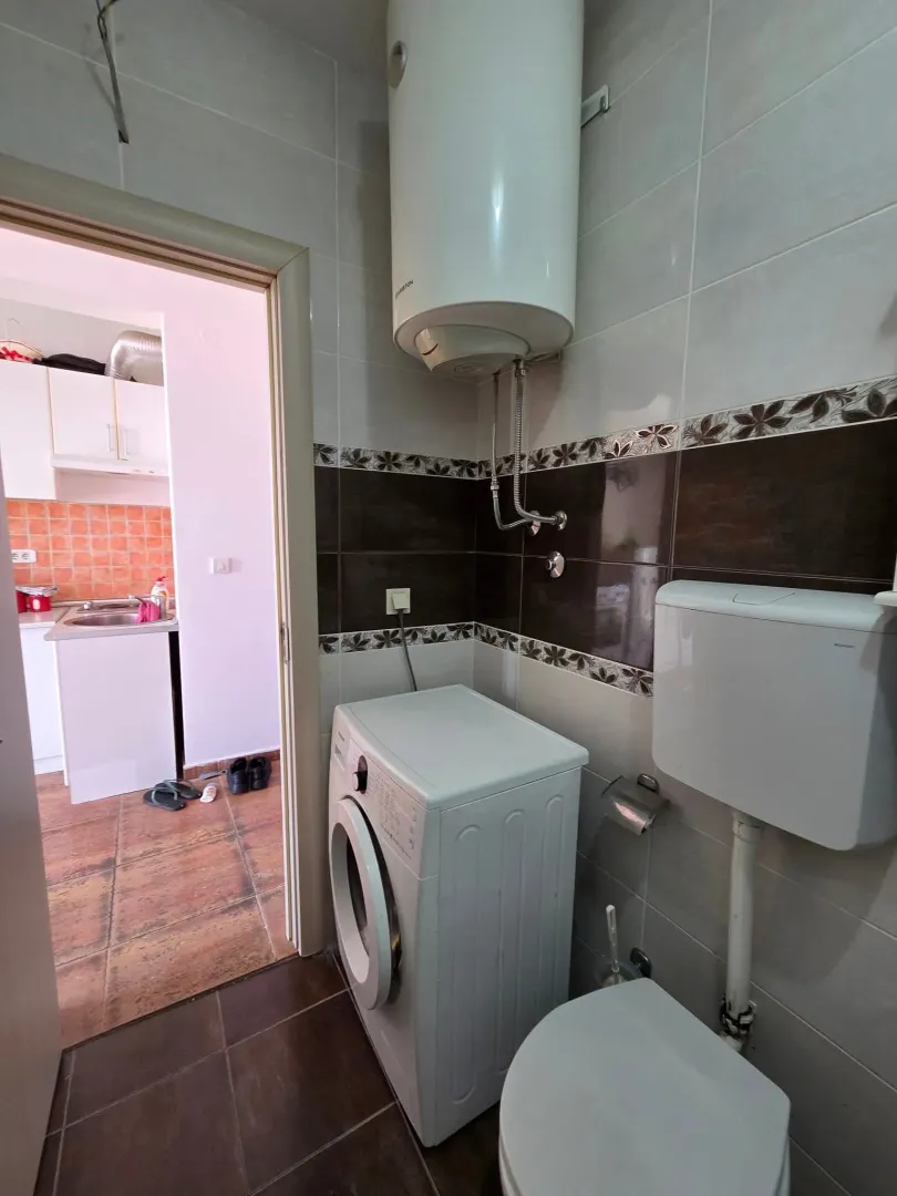 Rent, studio apartment, 30m², Bečići, Budva