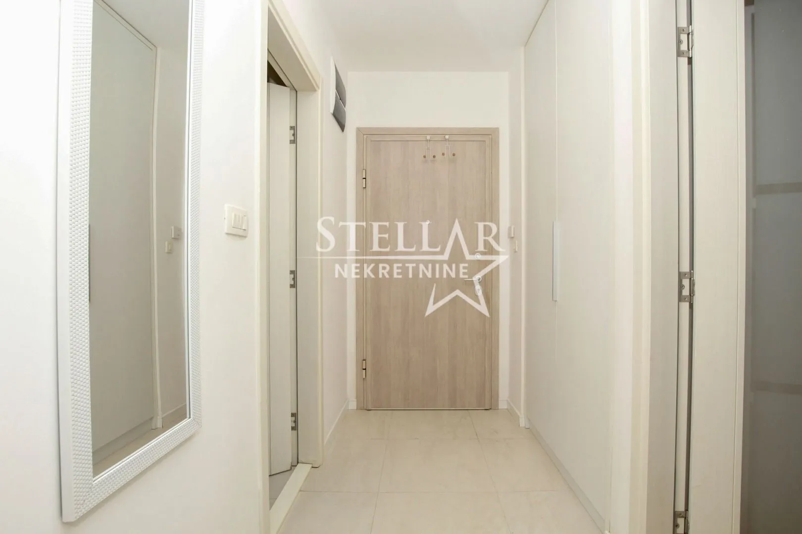 Rent, one bedroom apartment, 49m², Central Point, Podgorica