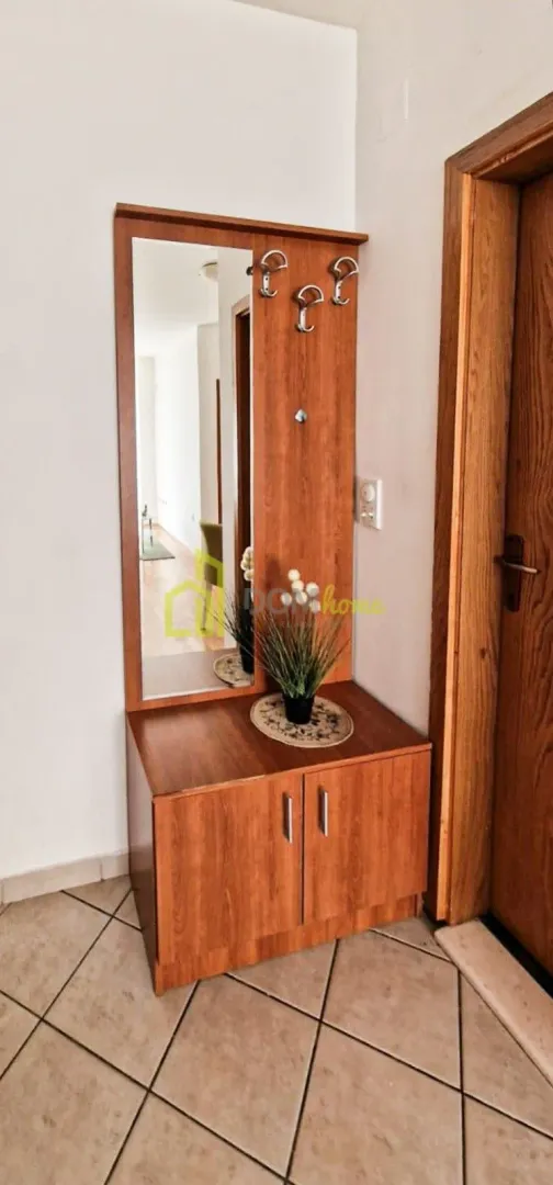 Prodaja, jednosoban stan, 40m², Stari Aerodrom, Podgorica