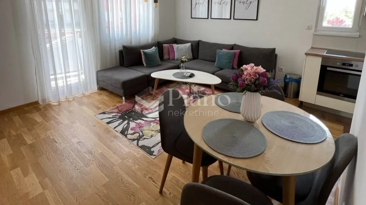 Izdavanje, jednosoban stan, 40m², Blok 9, Podgorica