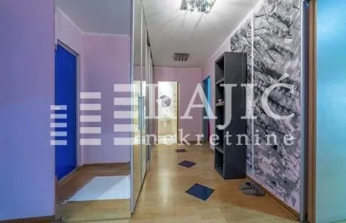 Rent, four bedroom apartment, 132m², Vukov Spomenik, Zvezdara Sve Podlokacije