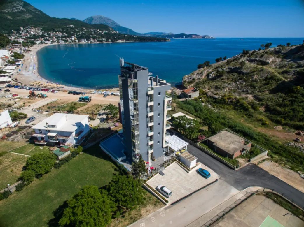 Sale, office space, 2500m², Sutomore, Bar