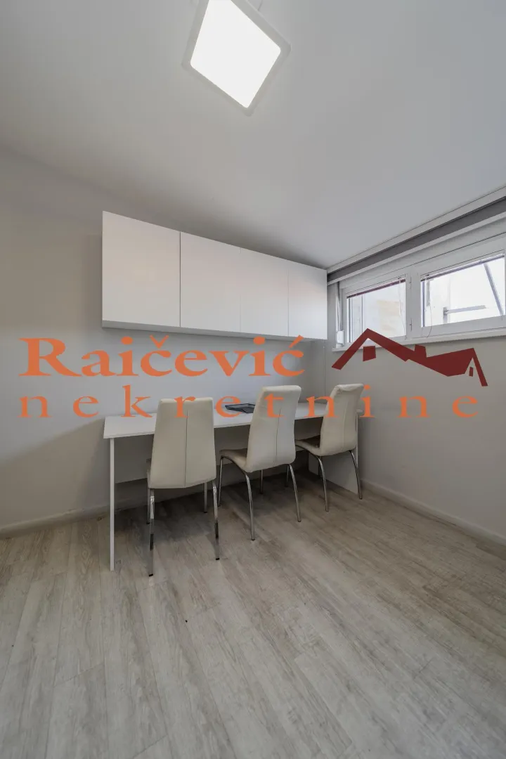 Sale, apartment, 118m², Zvezdara Sve Podlokacije, Beograd