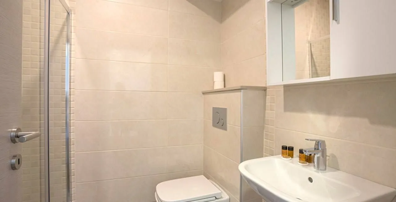 Rent, two bedroom apartment, 67m², Bečići, Budva