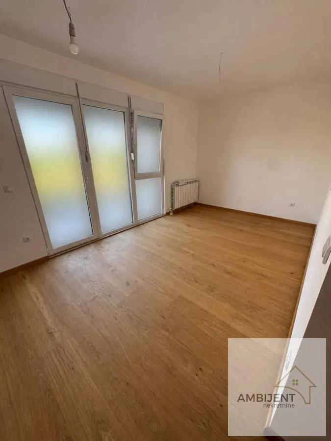 Prodaja, jednosoban stan, 36m², Ledine, Beograd