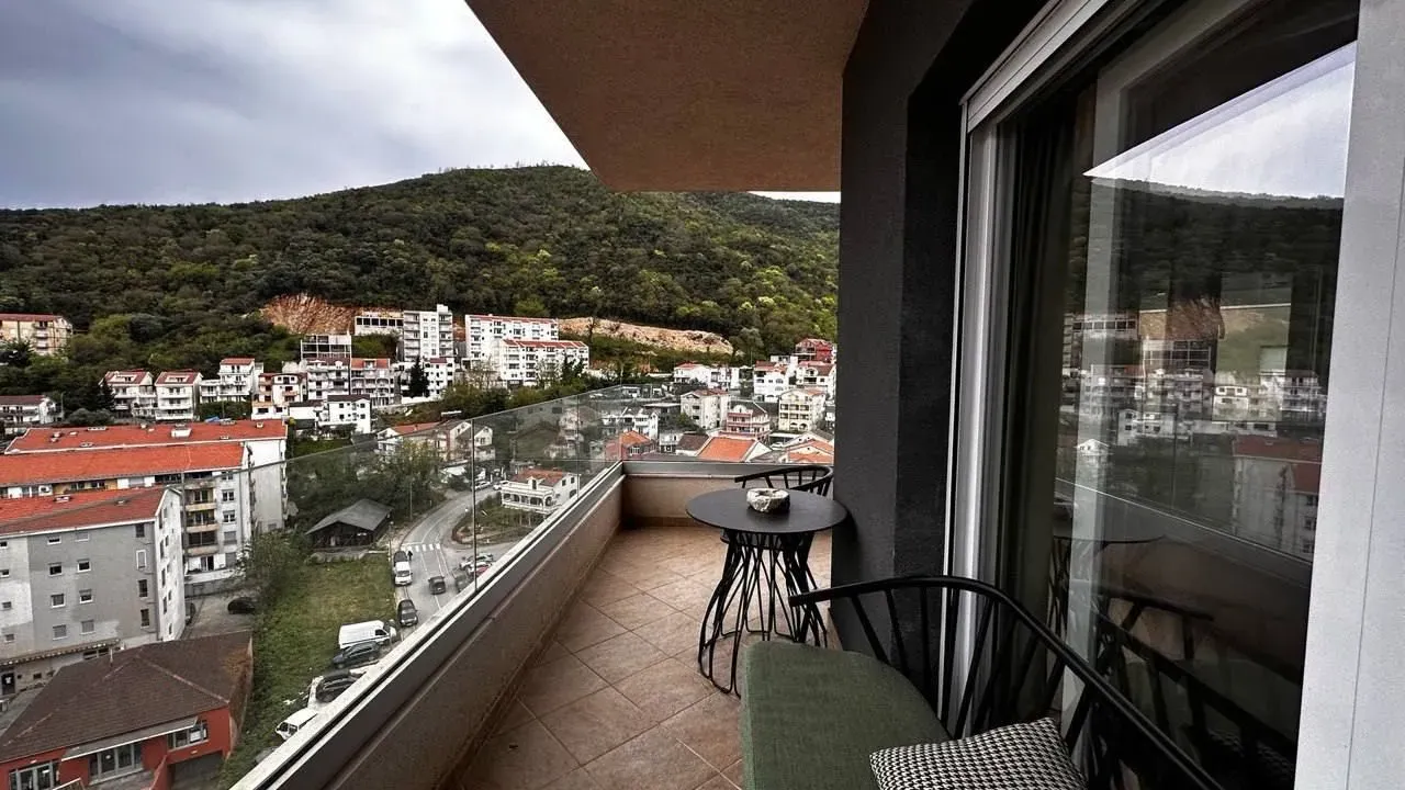 Sale, house, 140m², Centar, Budva