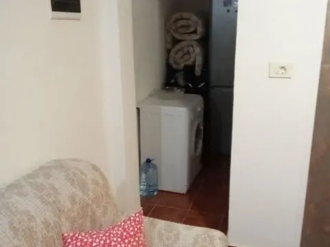 Sale, two bedroom apartment, 71m², Šušanj, Bar - image 10