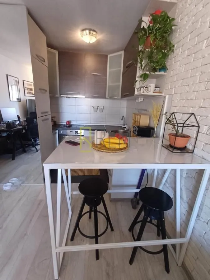 Prodaja, dvosoban stan, 57m², Podgorica, Crna Gora