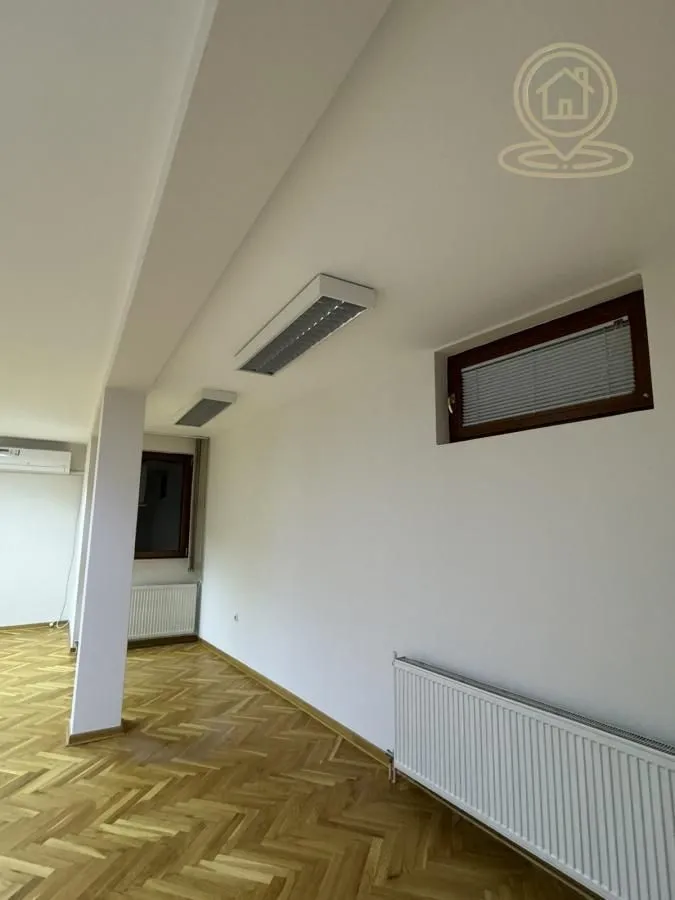 Izdavanje, četvorosoban stan, 100m², Medijana, Niš