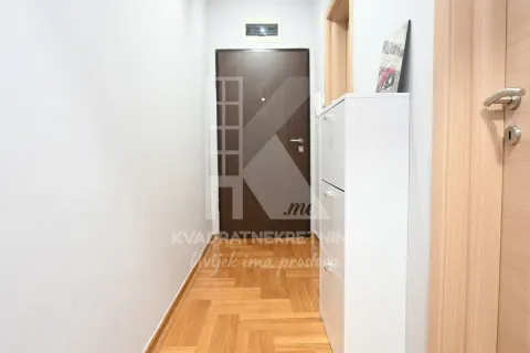 Sale, one bedroom apartment, 37m², Centar, Podgorica - image 10