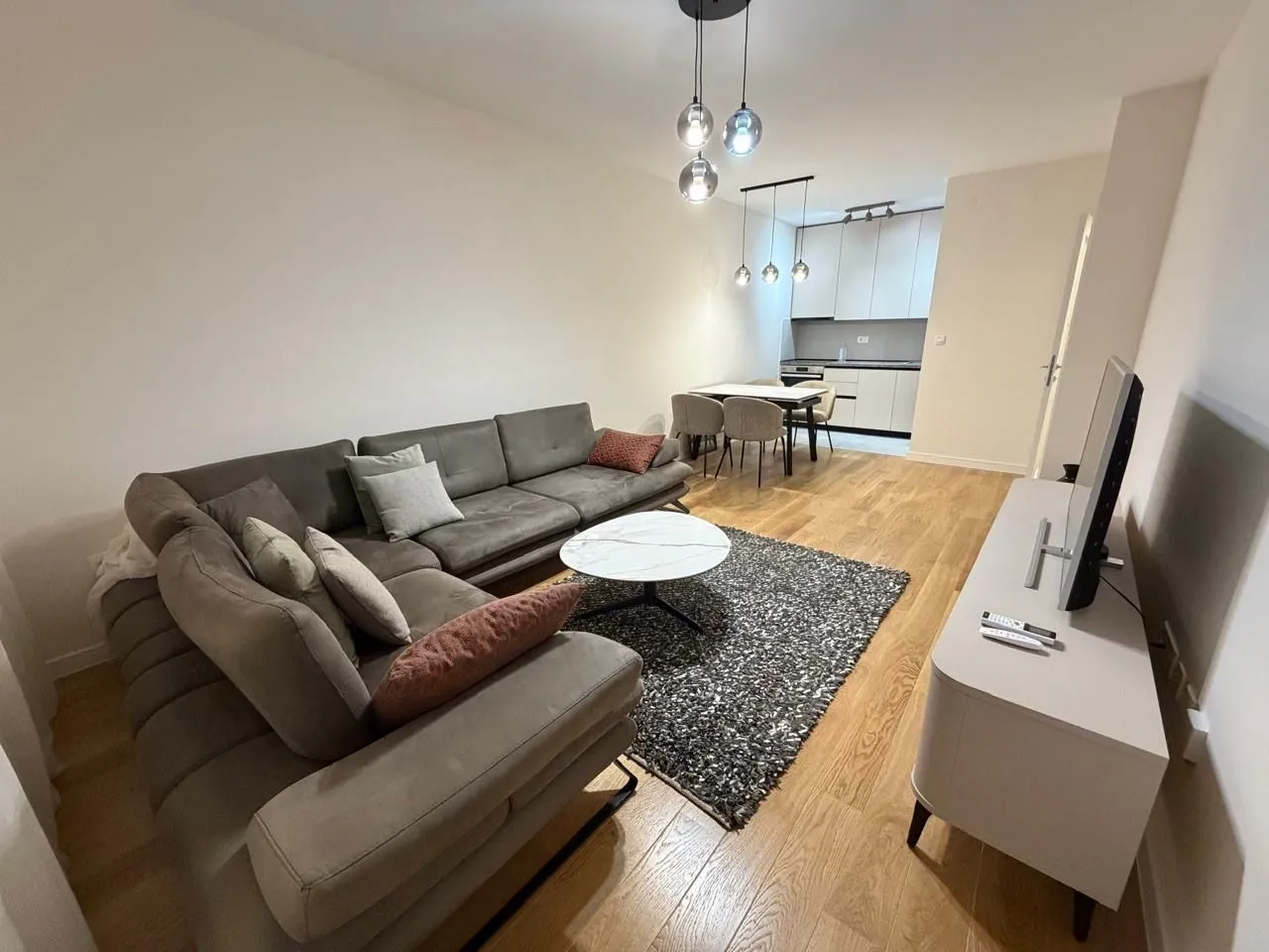 Rent, one bedroom apartment, 49m², Central Point, Podgorica