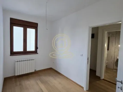 Rent, three bedroom apartment, 55m², Zemun Sve Podlokacije, Beograd - image 4