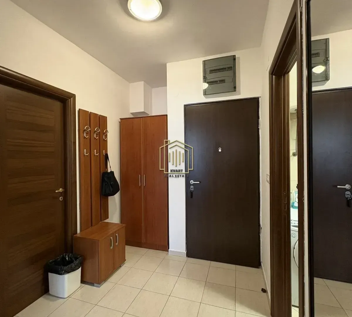 Izdavanje, dvosoban stan, 60m², City Kvart, Podgorica